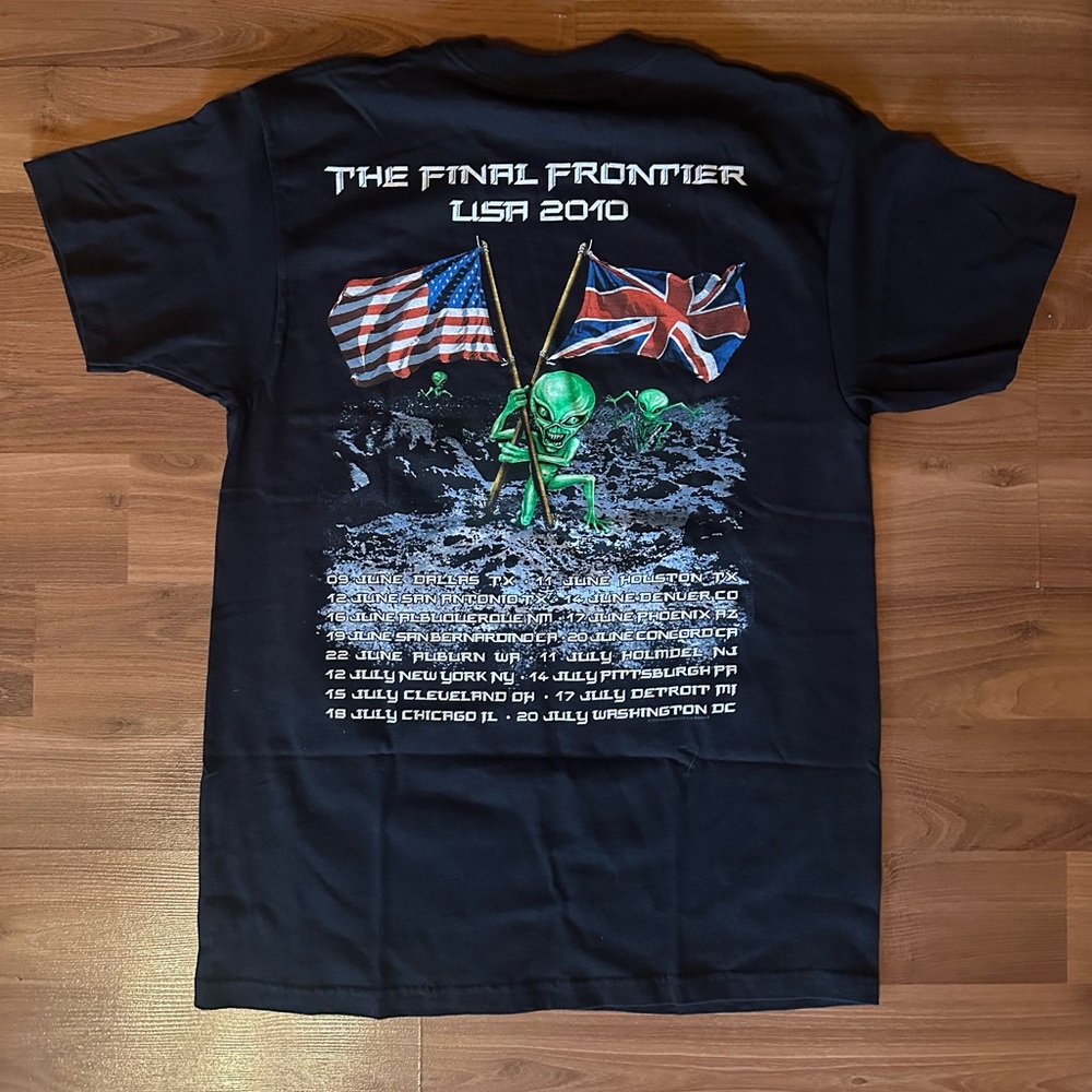 Hot Topic Black Iron Maiden The Final Frontier Tour Alien Tour Graphic Tee - Picture 8 of 9